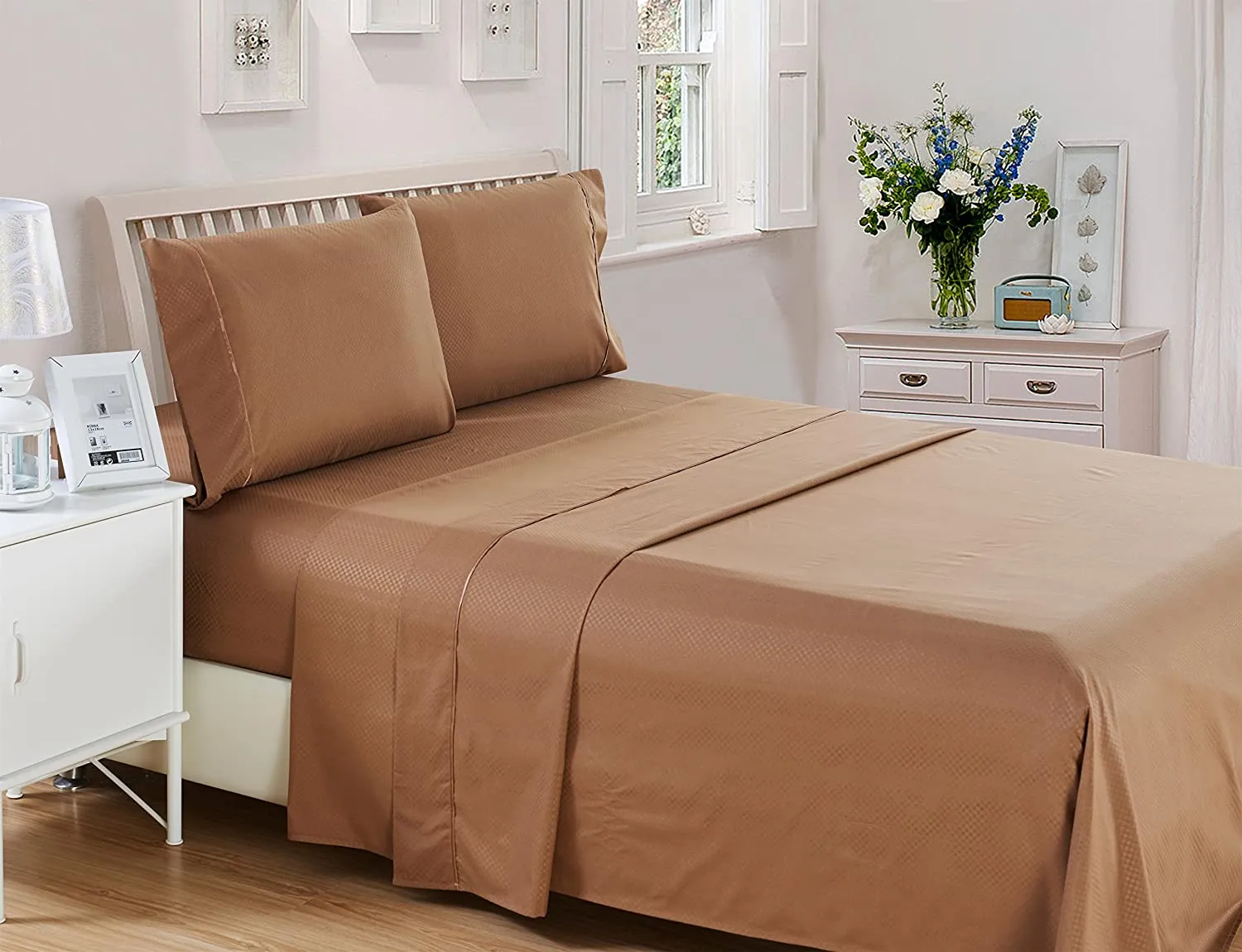 4 pcs Bed Sheet Set Microfiber 1800 Wrinkle Stain Fade Resistant Hypoallergenic Deep Pocket