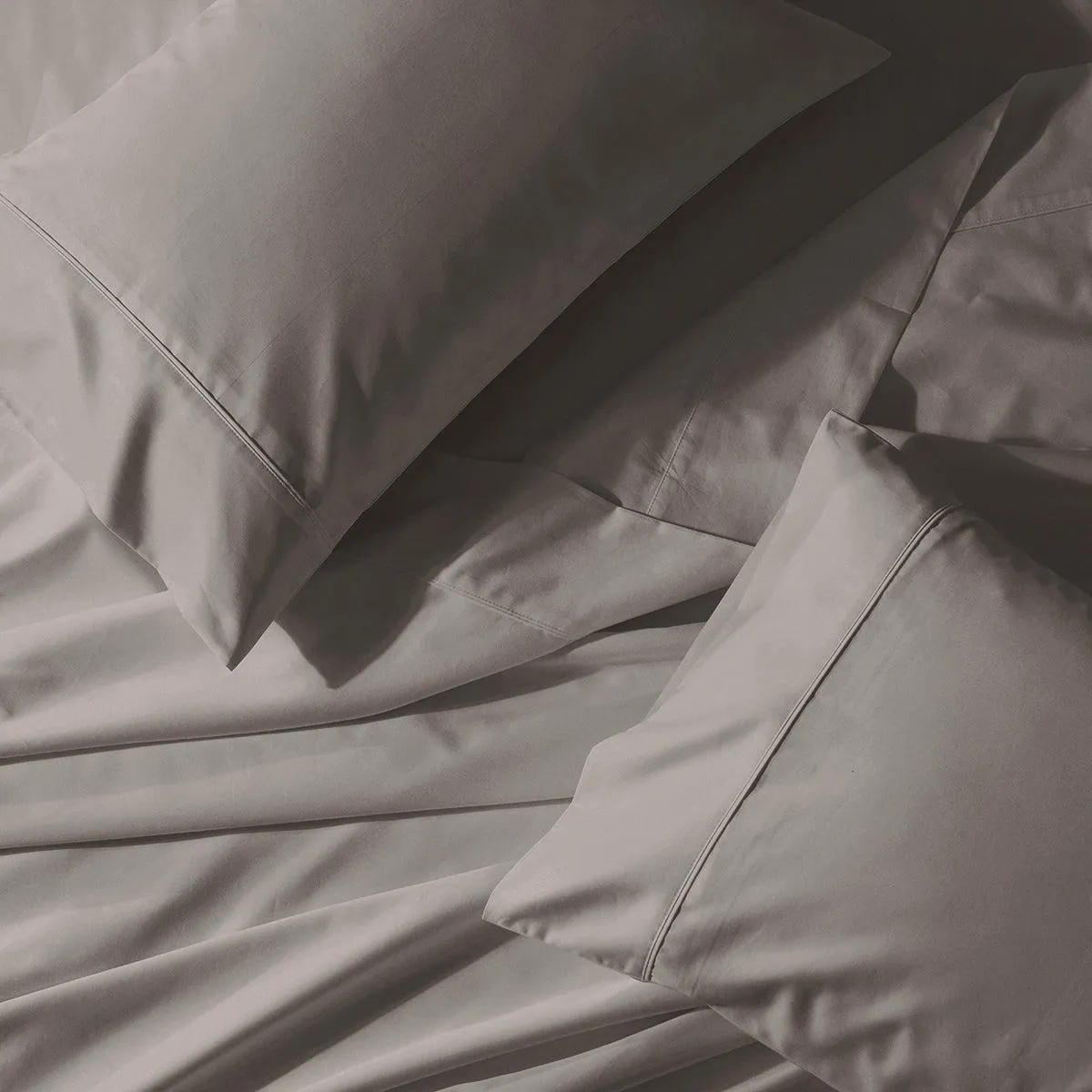 Good Weight 100% Cotton Sateen Sheet Set - Deep Pockets (16 inches)