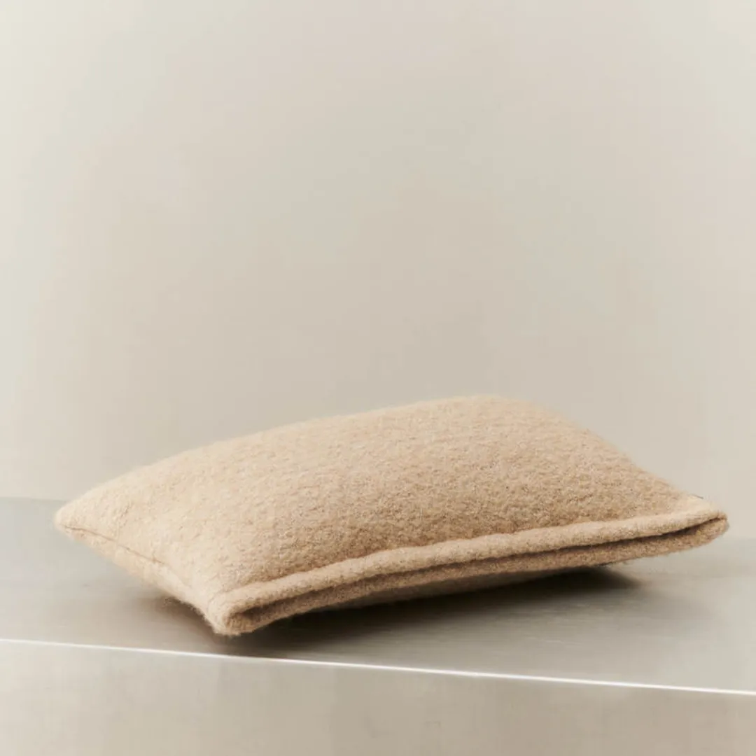 Heavy Cushion - Felt